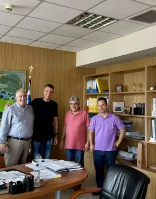 Συνάντηση της ΠΟΣΕΕΠΕΑ με τον Γιάννη Παπαδομαρκάκη