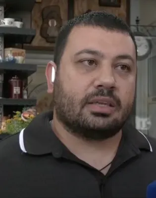 Συγκινεί φούρναρης που δίνει δωρεάν γεύματα σε μαθητές