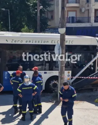 τρακάρισμα_λεωφ