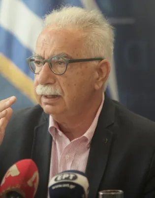 Κώστας Γαβρόγλου