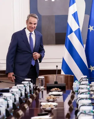 Ο πρωθυπουργός Κυριάκος Μητσοτάκης σε συνεδρίαση του Υπουργικού Συμβουλίου