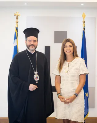 Η υπουργός Παιδείας Σοφία Ζαχαράκη και ο Αρχιεπίσκοπος Καναδά, Απόστολος