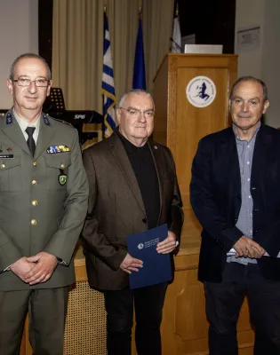 5543
