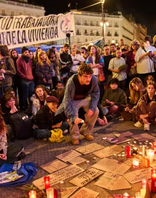 Protesters gather after the reported death of María del Carmen Abascal