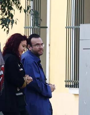 Ο Καμπούρης στην Ευελπίδων