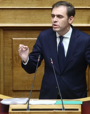 Δημήτρης Μάντζος