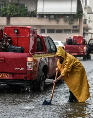 Βροχές και καταιγίδες από την κακοκαιρία