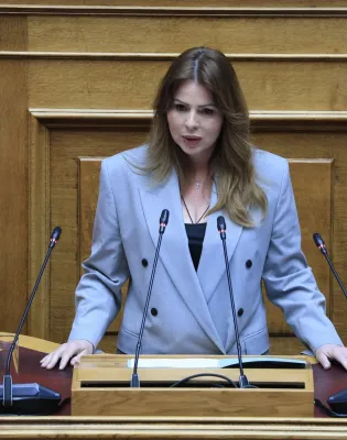 Η βουλευτής της ΝΔ Κατερίνα Παπακώστα 