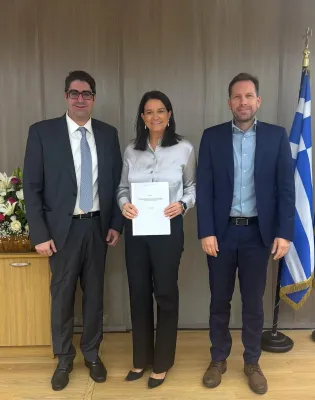 Η υπουργός Εργασίας Νίκη Κεραμέως