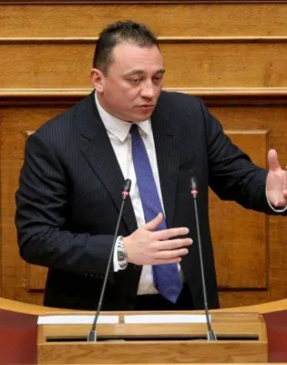 Ο υφυπουργός Παιδείας Κώστας Βλάσης