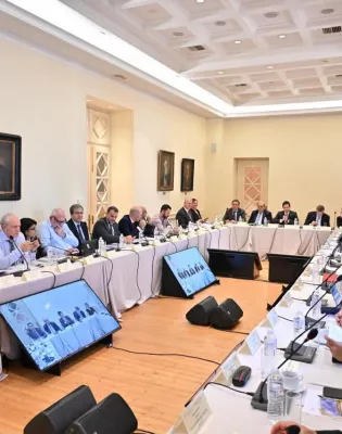 προσυ
