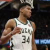 Ο σταρ του NBA Γιάννης Αντετοκούνμπο