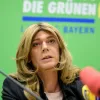 diemfyliko atomo germania ekloges
