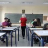sxoleio taksi