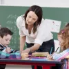 εκπαιδευτικός δασκάλα μαθητές τάξη δημοτικό