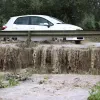 κακοκαιρία, βροχές, πλημμύρες, αυτοκίνητο, υπερχείλιση