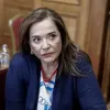 Ντόρα Μπακογιάννη, Βουλή
