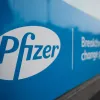 pfizer farmako dokimes