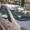 13ο ΓΕΛ ΠΕΙΡΑΙΑ ΕΠΕΣΕ ΣΤΟ ΠΕΖΟΔΡΟΜΙΟ ΚΑΙ ΣΕ ΣΤΑΘΜΕΥΜΕΝΟ ΑΜΑΞΙ ΜΕΡΟΣ ΤΗΣ ΜΕΤΟΠΗΣ ΑΠΟ ΤΗΝ ΤΑΡΑΤΣΑ ΤΟΥ ΣΧΟΛΕΙΟΥ