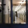 φυλακές, διάδρομος, κελιά, κάγκελα, φυλακισμένοι