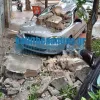 Μπαλκόνι έπεσε σε αυτοκίνητο στην Καλλιθέα