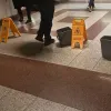 μετρό βροχή