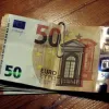 επιδομα voucher 1000 euro