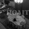 Μοναχοί έλουσαν με μύρο σταυρό για να το πουλήσουν ως «θαύμα»