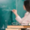 εκπαιδευτικοι