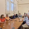 οιελε με συριζα