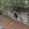 Αγωνία στα Πατήσια: Δύο νεαροί παγιδεύτηκαν στο πλημμυρισμένο ρέμα Προμπονά – Επιχείρηση διάσωσης σε εξέλιξη