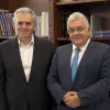 Μάξιμος Χαρακόπουλος με Υφ. Παιδείας Νίκο Παπαϊωάννου