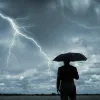 Αλλαγή του καιρού με πτώση θερμοκρασίας, καταιγίδες και ...χαλάζι!