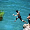 Τραυματισμός μαθητή στη θάλασσα