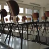 θρανία καρέκλες σχολική τάξη σχολείο