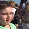 Ο viral μαθητής Άγγελος στον αγιασμό σχολείου