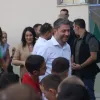 Ο πρόεδρος του ΠΑΣΟΚ, Νίκος Ανδρουλάκης σε αγιασμό σχολείου
