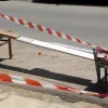 Καρέκλες σε θέση πάρκινγκ 