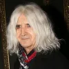Νίκος Καρβέλας