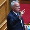 Ο Μάκης Βορίδης στη Βουλή