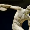 αρχαίο άγαλμα 