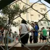 προαύλιο με μαθητές