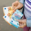 τα χρήματα της σύνταξης κρατάει συνταξιούχος