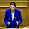 Η Υπουργός Παιδείας, Σοφία Ζαχαράκη στη Βουλή