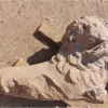 Φίλιπποι: Στο φως κεφαλή μαρμάρινου λέοντα