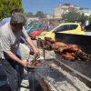 Σούβλισμα αρνιού το Πάσχα