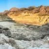 νίσυρος