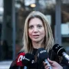 Μαρία Καρυστιανού κάνει δηλώσεις σε ΜΜΕ