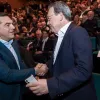 Κατά τη διάρκεια της συνεδρίασης της Πολιτικής Γραμματείας του ΣΥΡΙΖΑ-ΠΣ, ο Σωκράτης Φάμελλος έστειλε μήνυμα συμπόρευσης με τον Αλέξη Τσίπρα