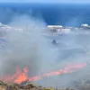 Μεγάλη φωτιά τώρα στη Σύρο - Ήχησε το 112 για εκκένωση
